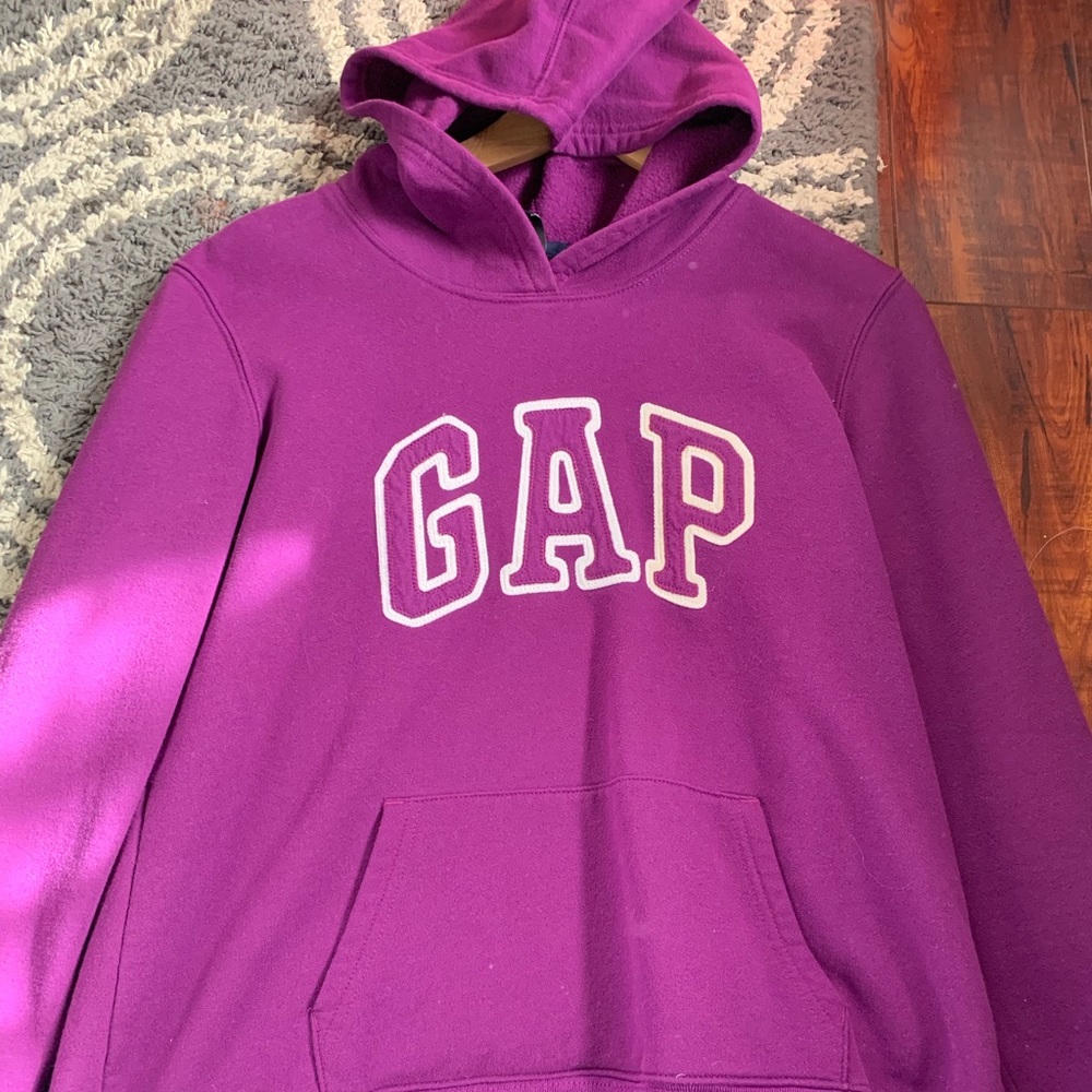 Gap hoodie purple